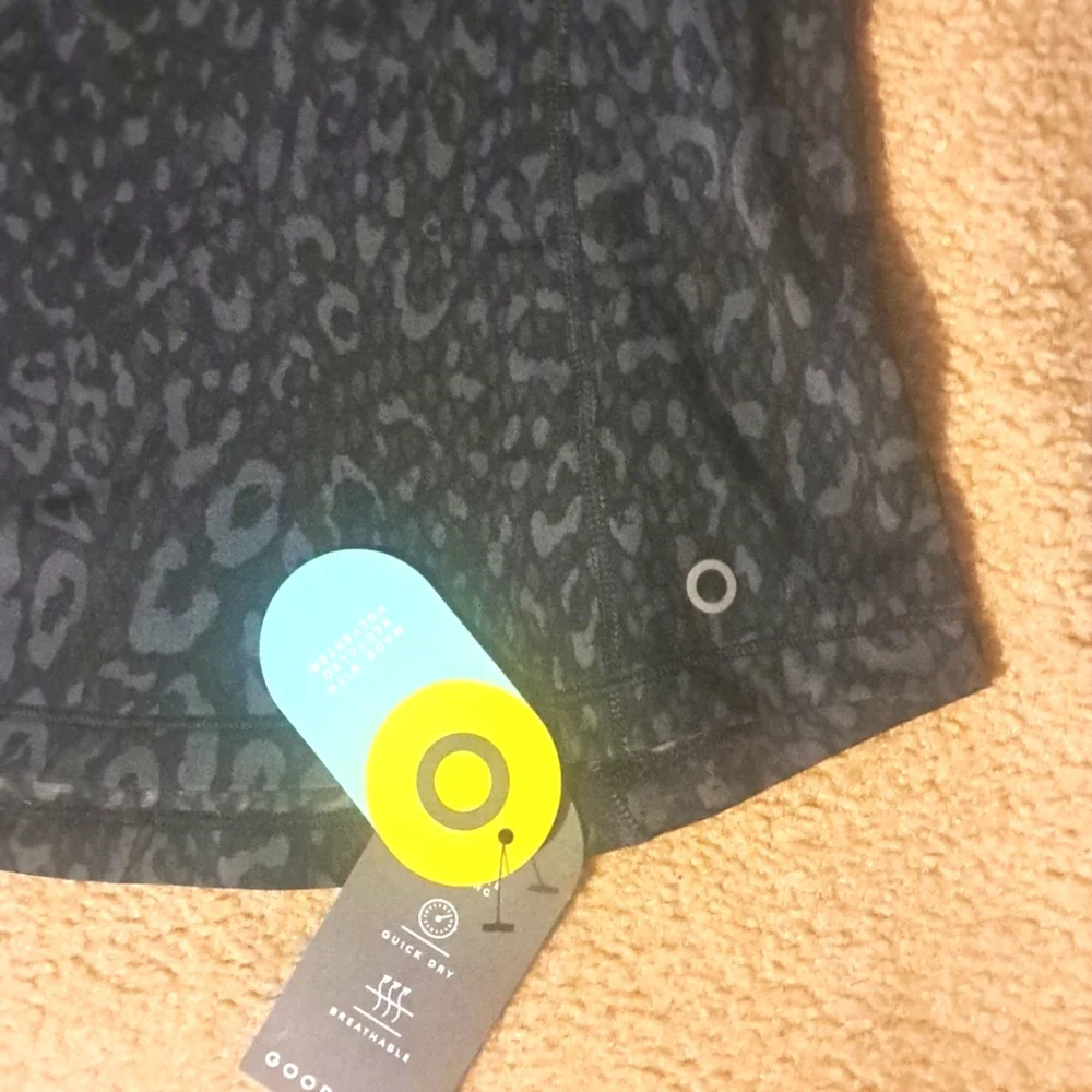 M&S GOODMOVE TOP.   SIZE 8 - Picture 4 of 15